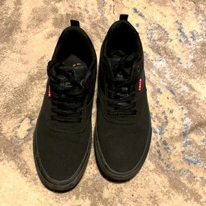 Levi’s canvas shoes